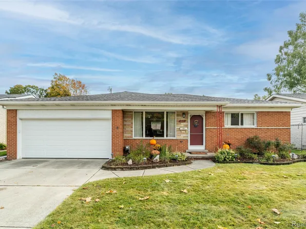 14664 Ronnie Ln, Livonia, MI 48154