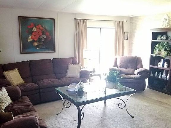 4th image of 1727 Bloom Dr