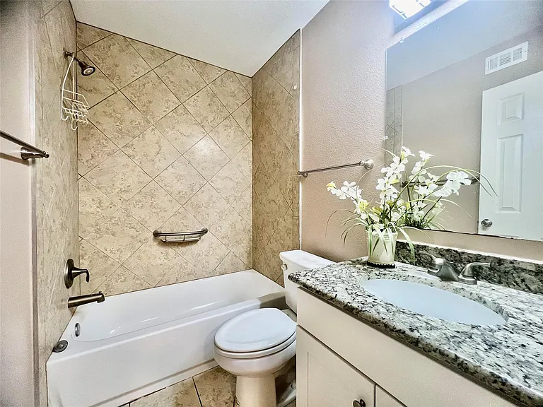 2611 Grants Lake Blvd #243 — Photo 9
