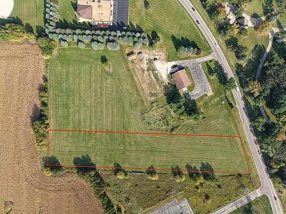 2nd image of 2810 W Pearl City Rd