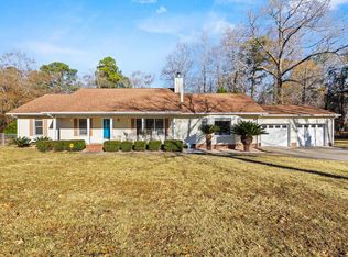 912 Spring Dr, Lugoff, SC 29078