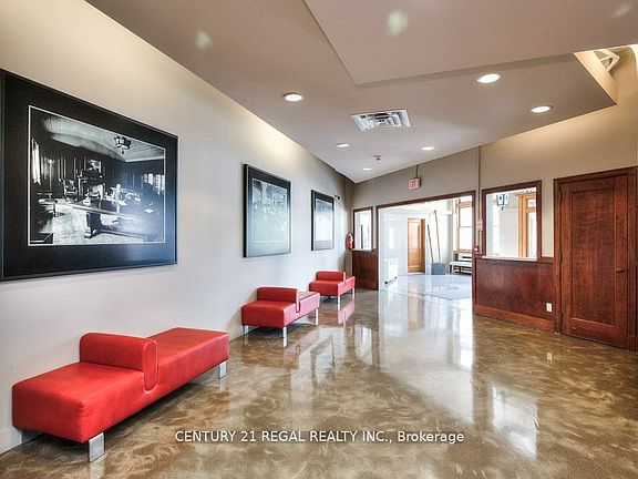5th image of 404 King St W #102