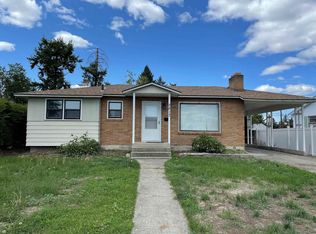 2817 N Cook St, Spokane, WA 99207