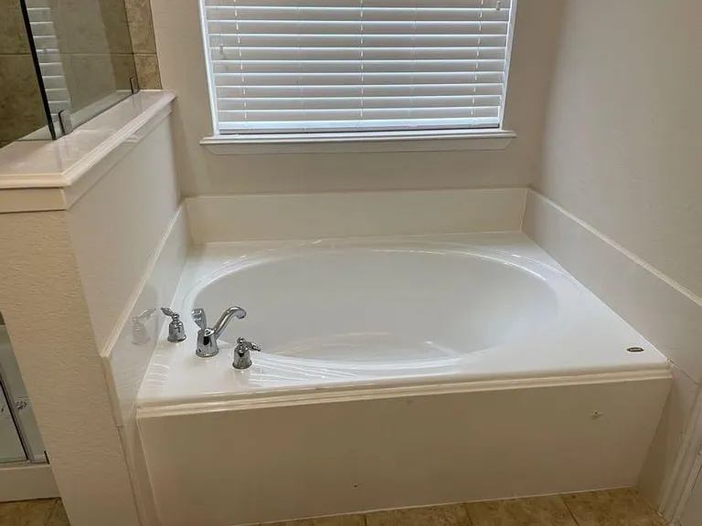 9845 McFarring Dr — Photo 12