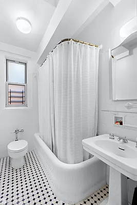 Rented by Brown Harris Stevens | media 19