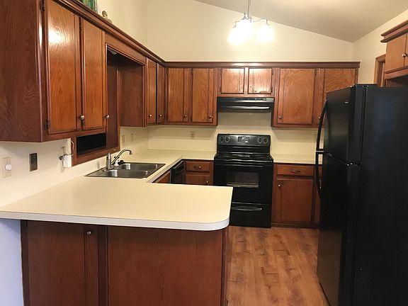 3rd image of 2208 Bois De Arc Cir