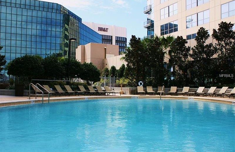1st image of 155 Court Ave #2802