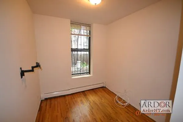 Rented by ArdorNY | media 15