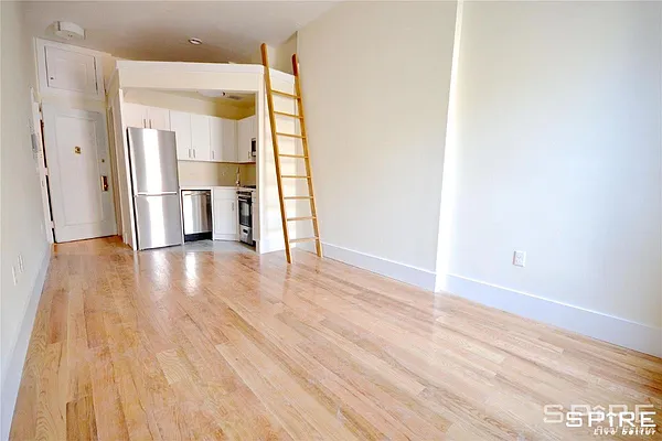 Rented by Spire Group | media 16