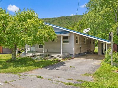 115 Alexander St, Hampton, TN, 37658