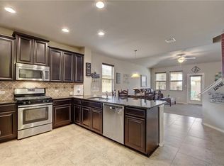 427 Wincliff Dr, Buda, TX 78610