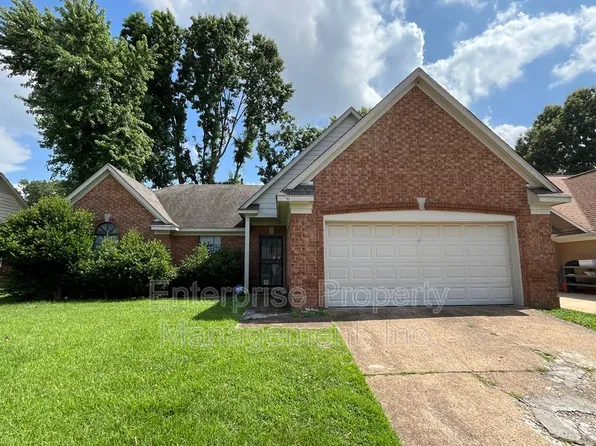 7901 Deer Trail Ln, Memphis, TN 38133