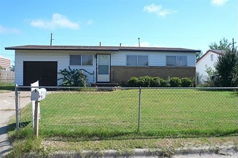 904 SW 37th