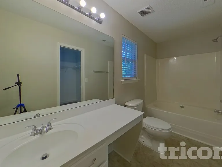1024 Crowders Woods Dr — Photo 14