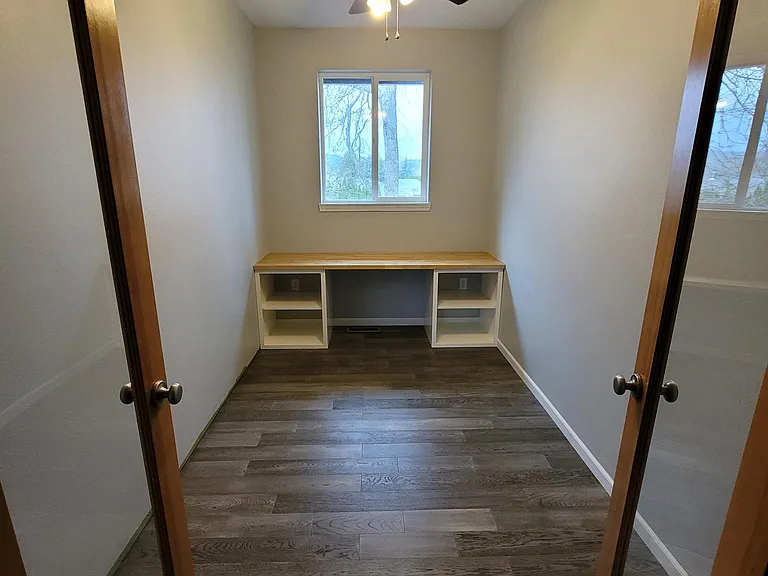 1555 SW Gilson Ct — Photo 35