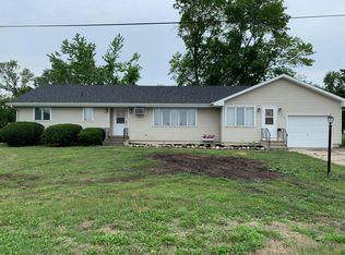 280 N 8th St, Mc Callsburg, IA 50154