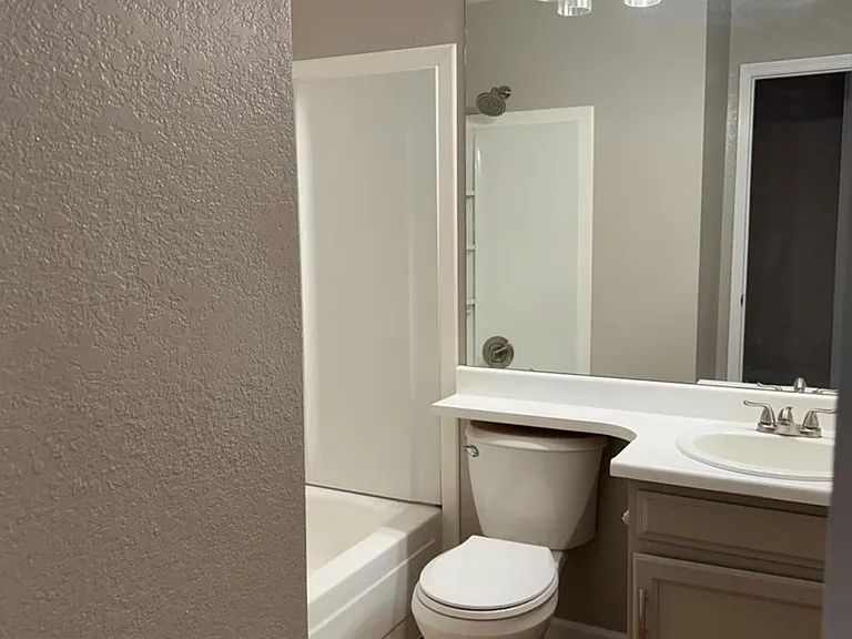 10794 Foxwood Ct — Photo 13