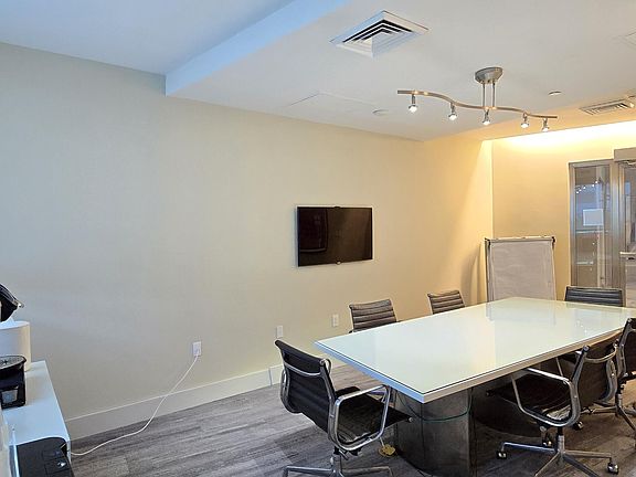3rd image of 3535 S Ocean Drive #506