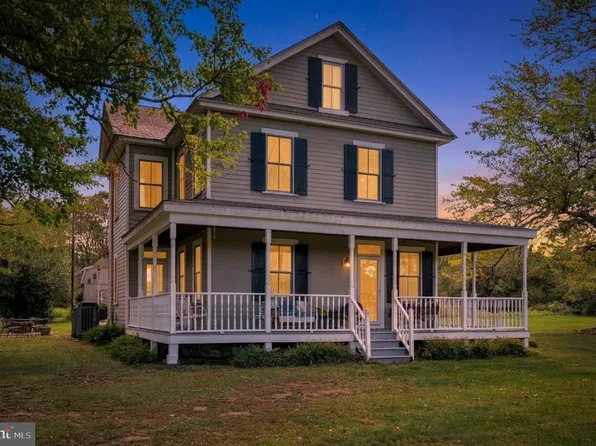 31068 Old Plank Rd, Locust Grove, VA 22508