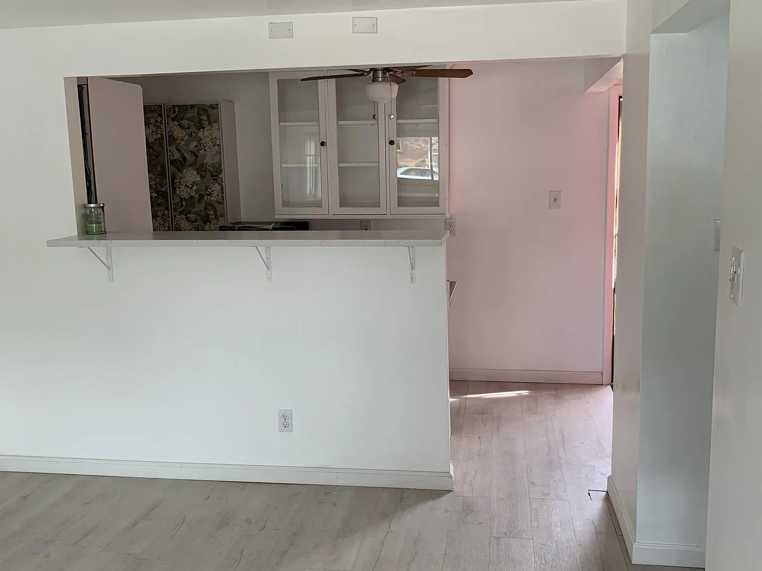 1 bed, 600 sqft, $990 — Photo 3