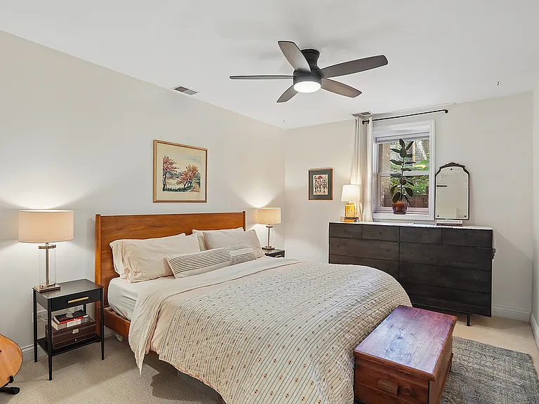 2212 N Sedgwick St #1 — Photo 13