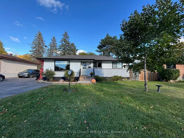176 Crescent Ave, Thunder Bay, ON P7A 7K6
