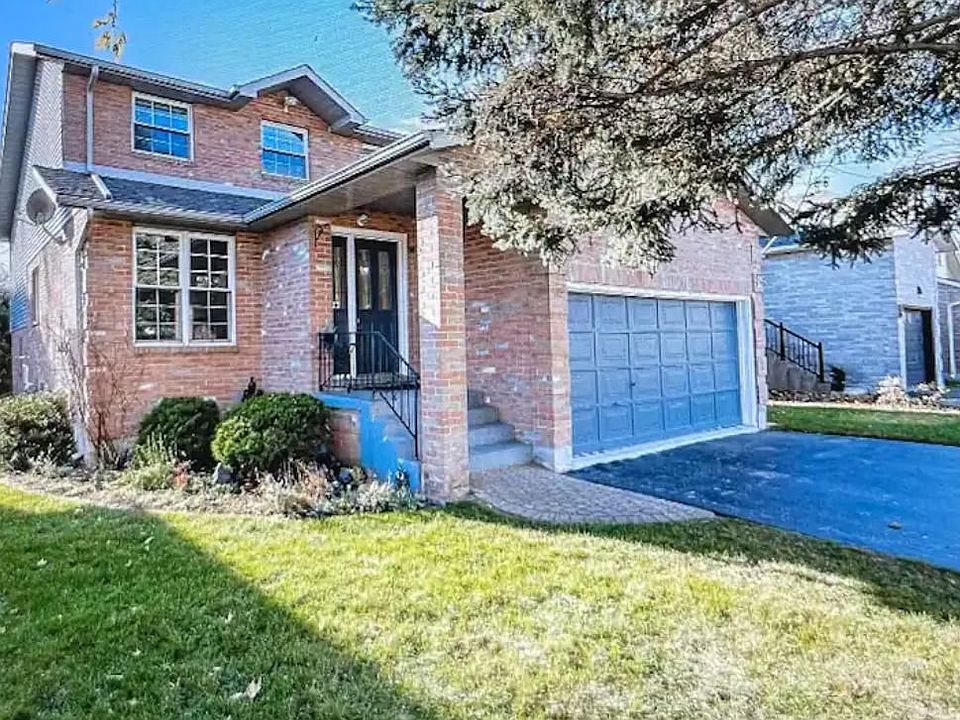 1st image of 53 Duncan Ave