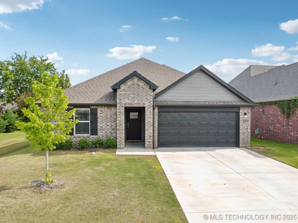 4218 W Village Park Dr, Skiatook, OK 74070