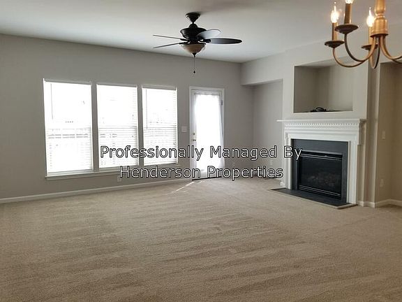 5th image of 15761 Castle Watch Ave