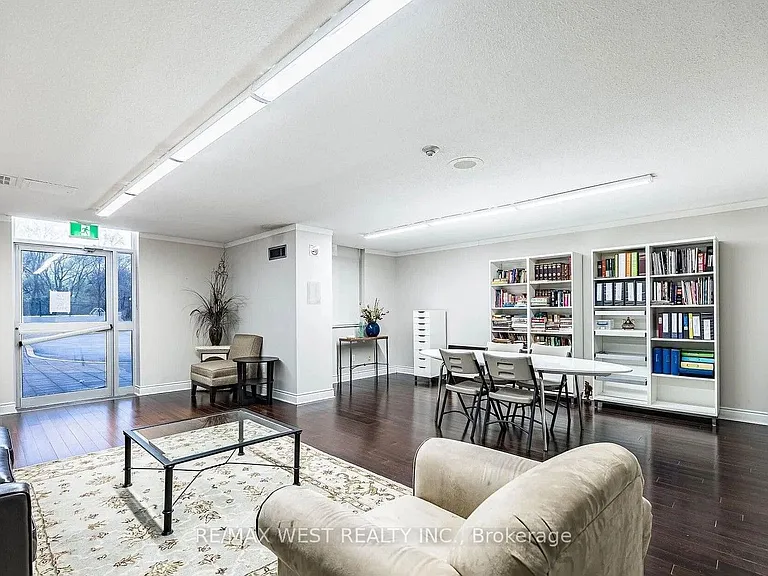 3559 Eglinton Ave W #1309 — Photo 46
