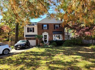 5900 Anniston Rd, Bethesda, MD 20817