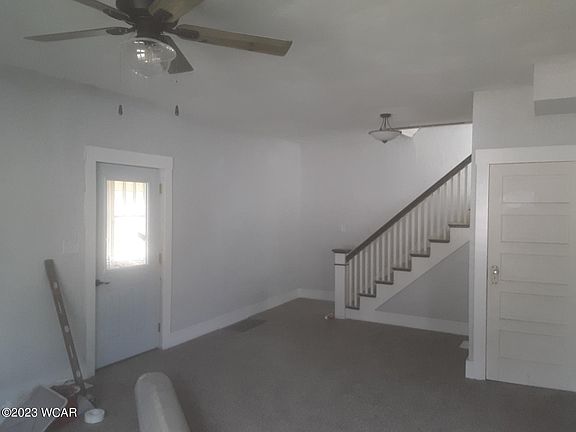 2nd image of 433 Dickinson Ave