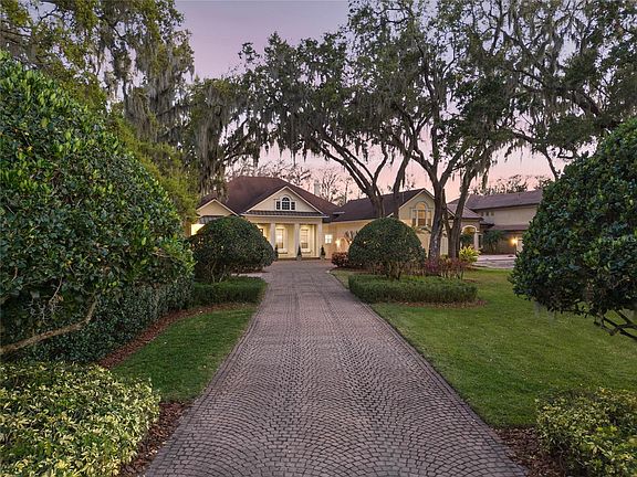 3rd image of 10411 Hart Branch Cir