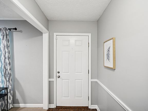 5th image of 7919 Delbrook Dr