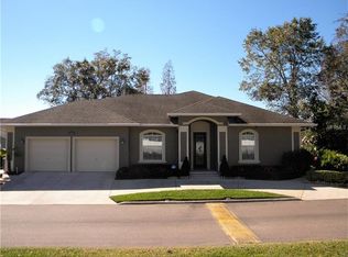 6047 Mountain Lake Dr, Lakeland, FL 33813