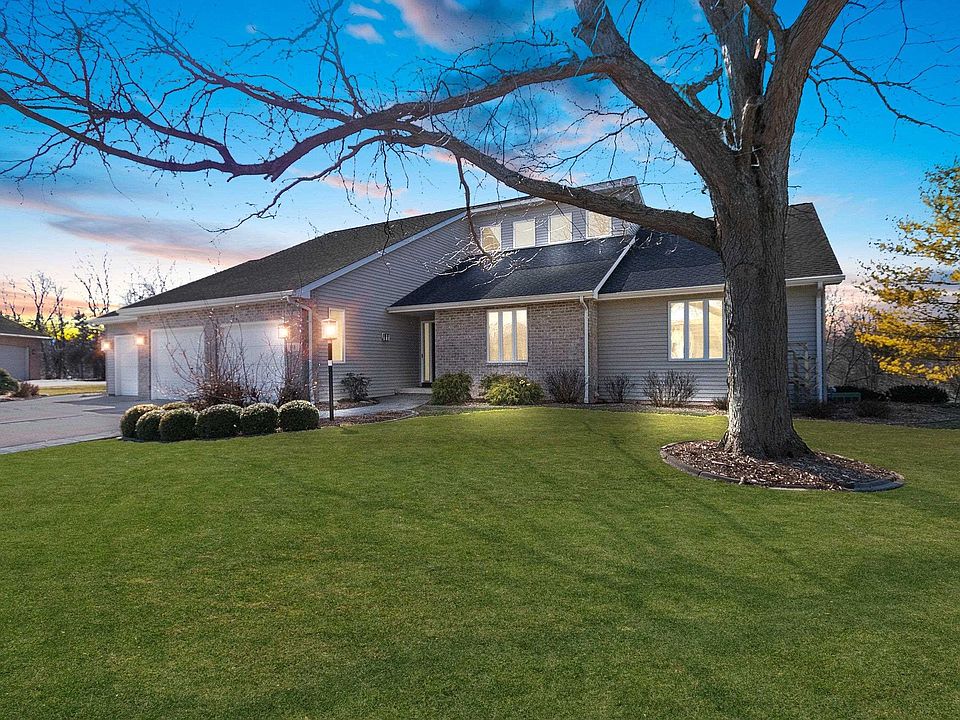 1st image of 118 Ombre Rose Dr