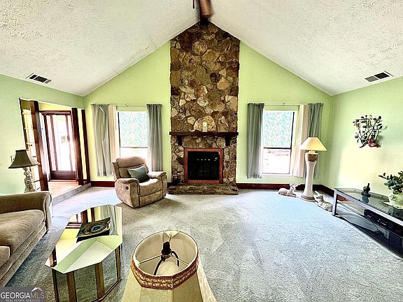 5th image of 1166 Lakeridge Ct