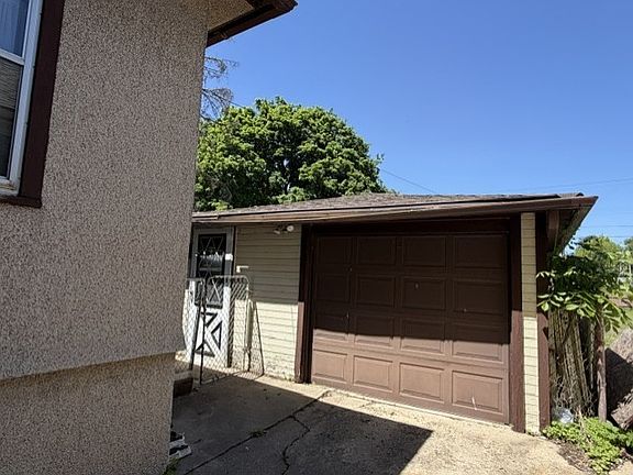 2nd image of 55 2nd St