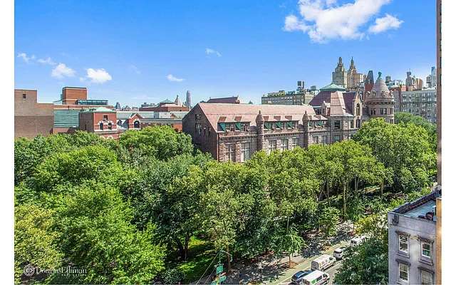 Sold by Douglas Elliman | media 2