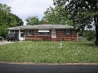 720 Winterlochen Rd, Raleigh, NC 27603