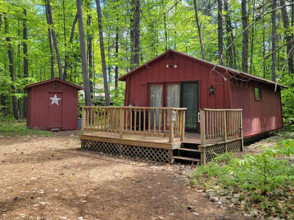 35 Margo Lane, Tamworth, NH 03886