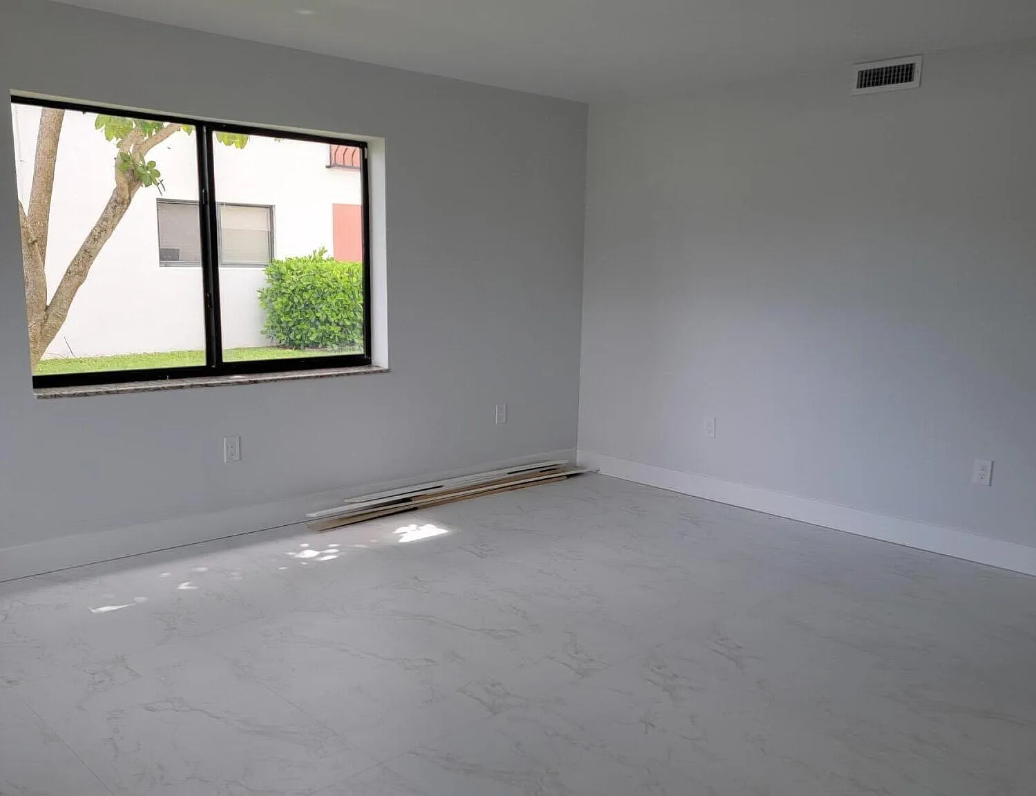 3 bed, 2.0 bath, 1140 sqft, $2,750 — Photo 1