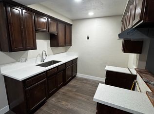 9408 Deeble St #B, South Gate, CA 90280