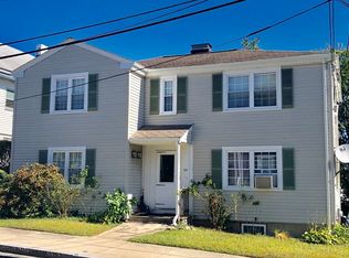 34 Weeks Ave, Roslindale, MA 02131