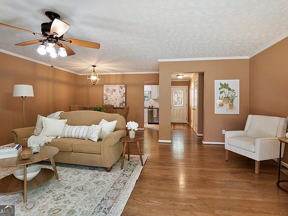 5th image of 2494 Rhoanoke Dr