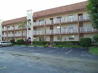 3rd image of 9221 Sunrise Lakes Blvd APT 207