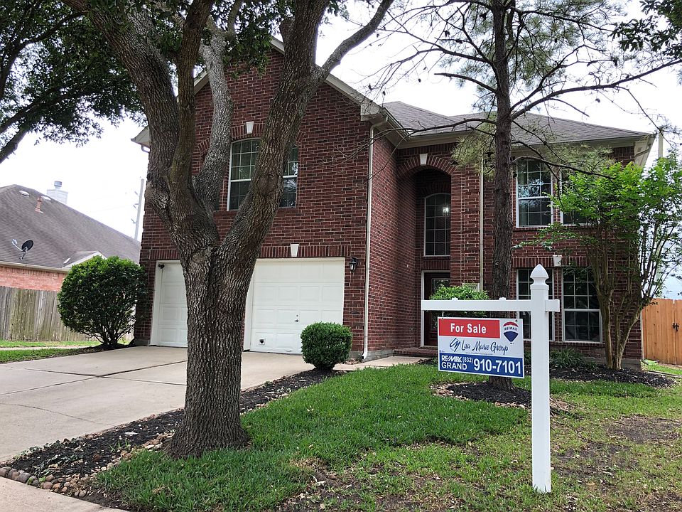 1st image of 5703 Skydale Ln