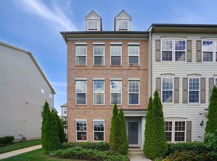 8944 Dahlgren Ridge Rd, Manassas, VA 20111