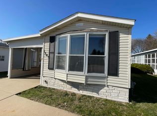 1203 Spring Cir, Belvidere, IL 61008