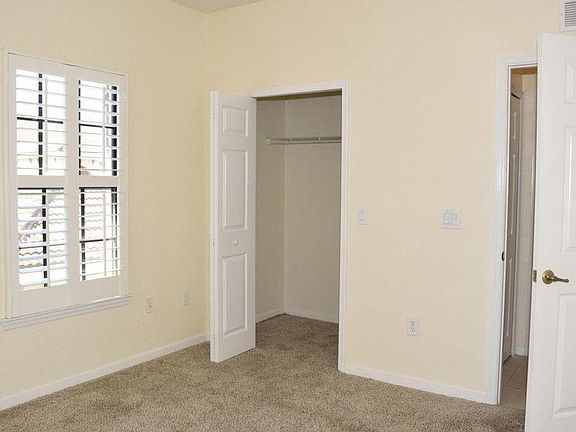 3rd image of 110 Calle El Jardin